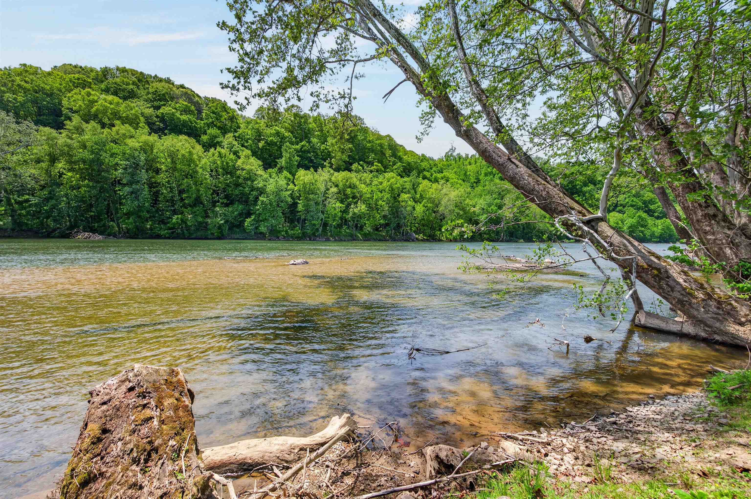 4120 Clarks Ferry Road Draper VA 24324