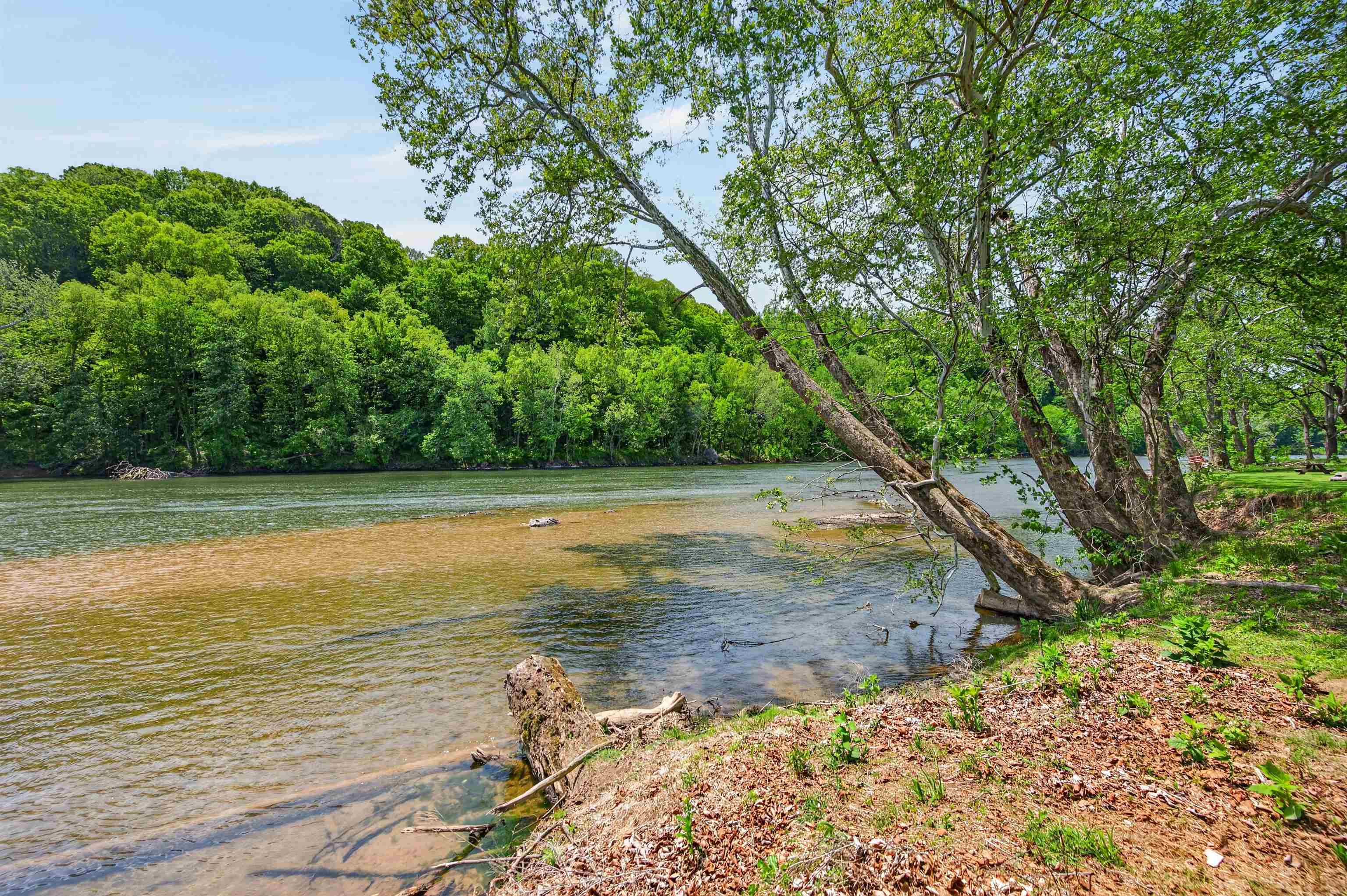4120 Clarks Ferry Road Draper VA 24324