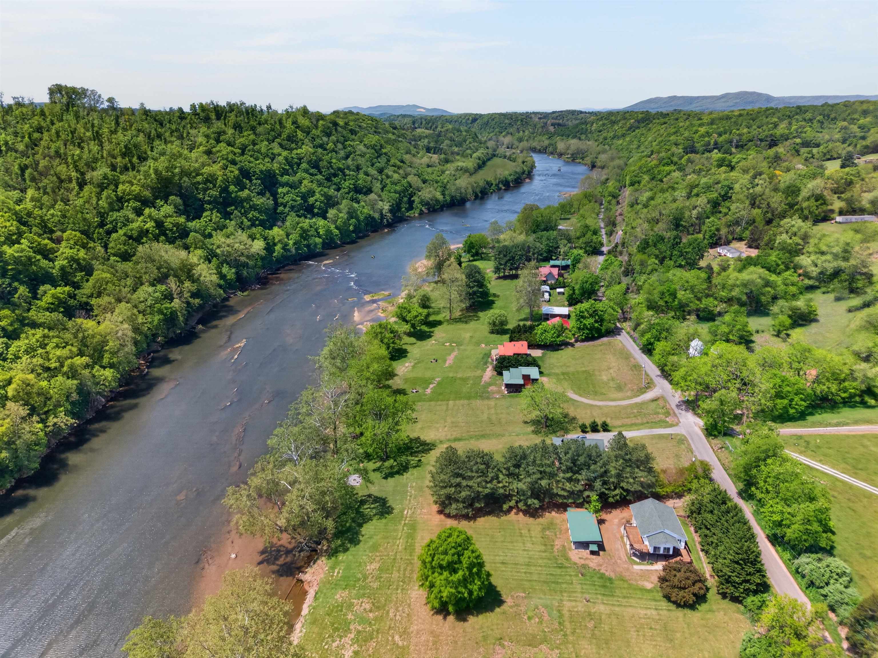 4120 Clarks Ferry Road Draper VA 24324