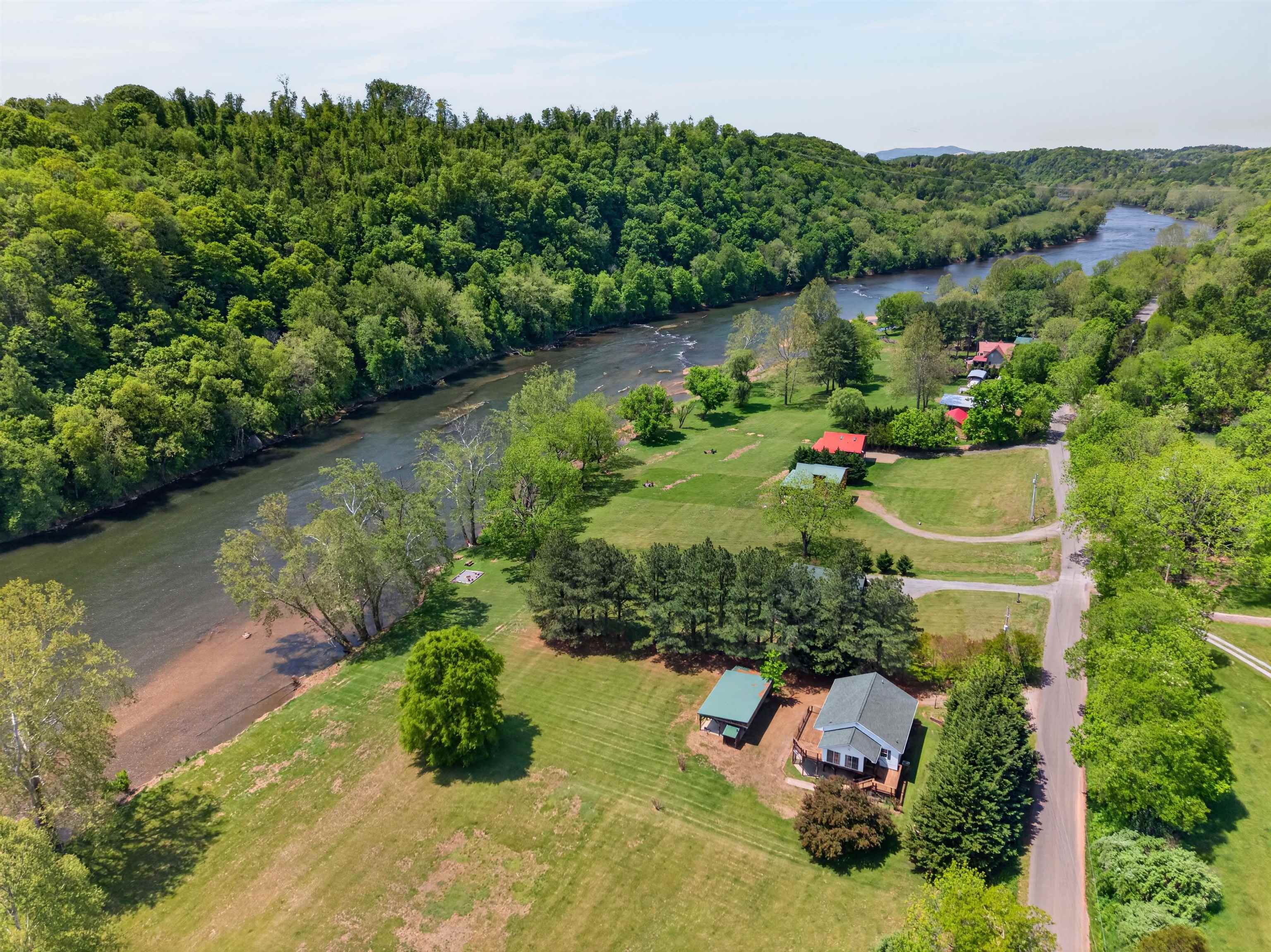 4120 Clarks Ferry Road Draper VA 24324