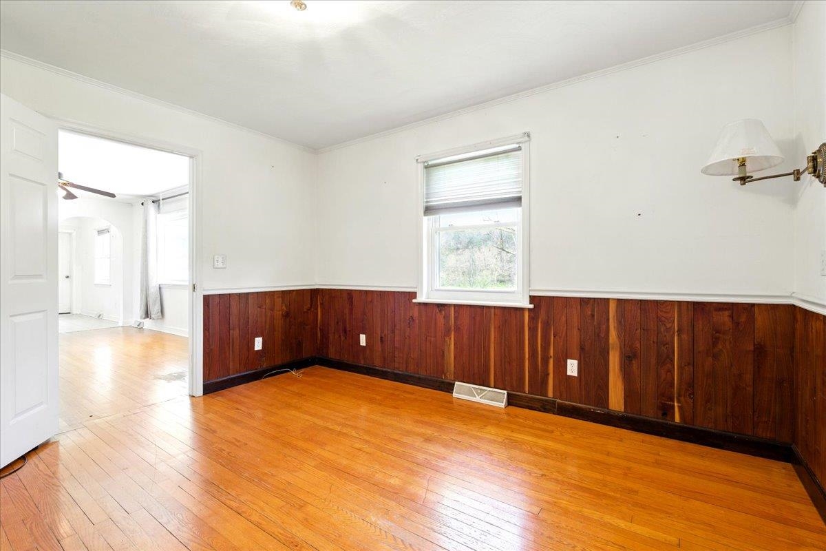 2351 Reese Mountain Road Elliston VA 24087