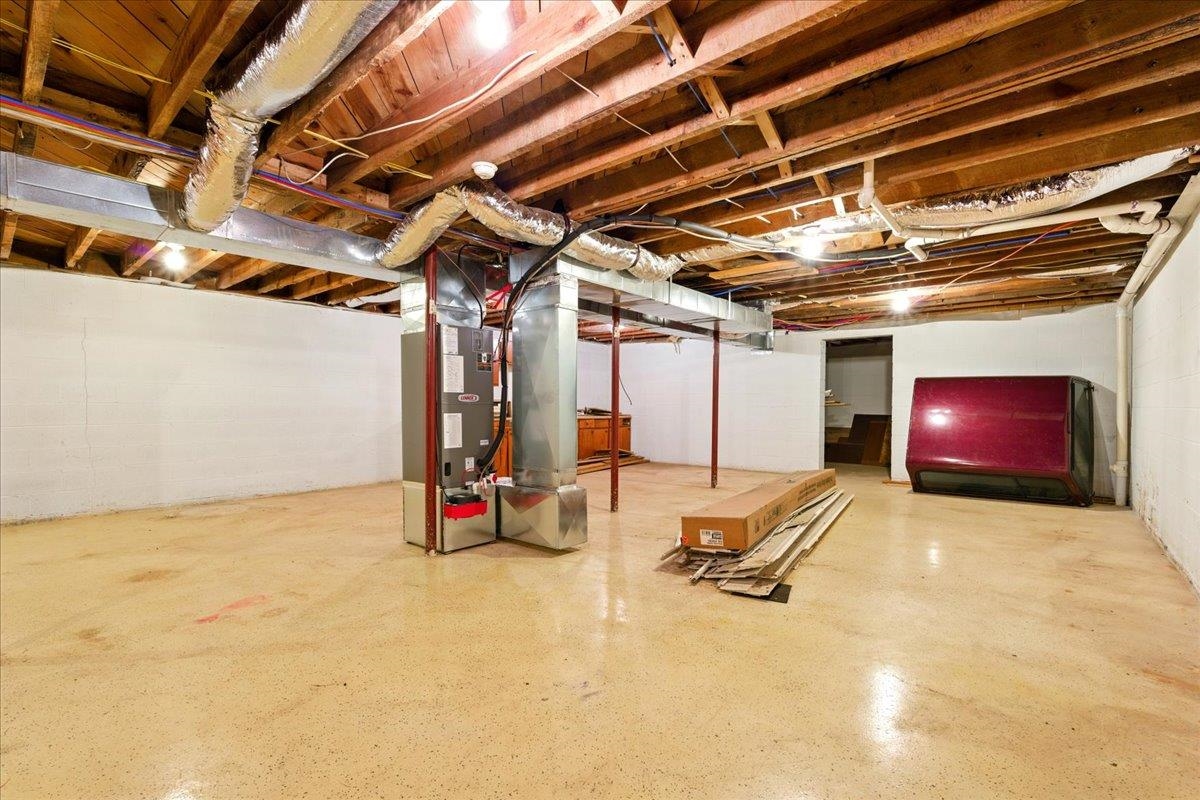 2351 Reese Mountain Road Elliston VA 24087