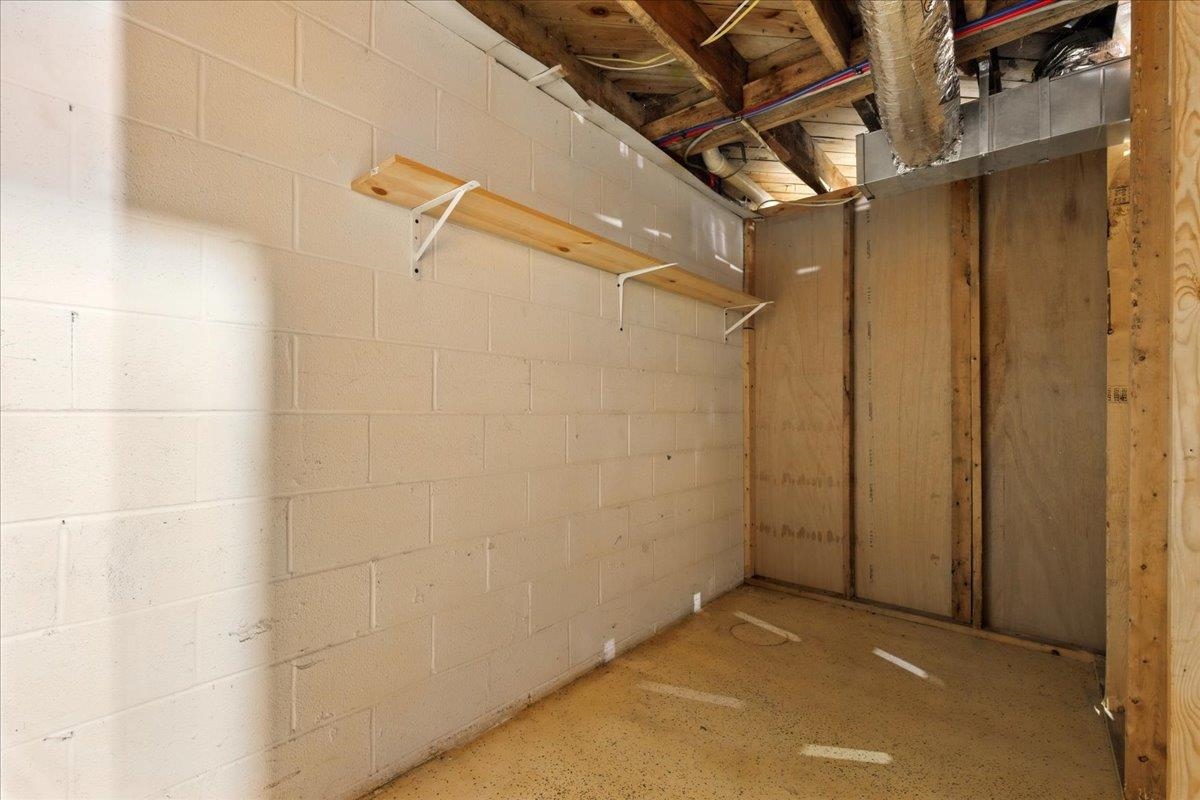 2351 Reese Mountain Road Elliston VA 24087