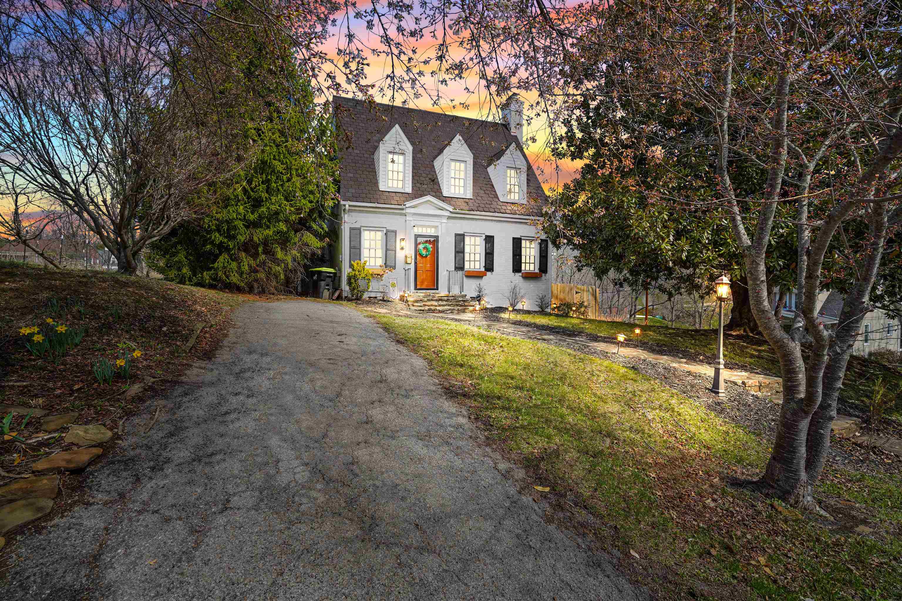 102 12th Street NW Pulaski VA 24301