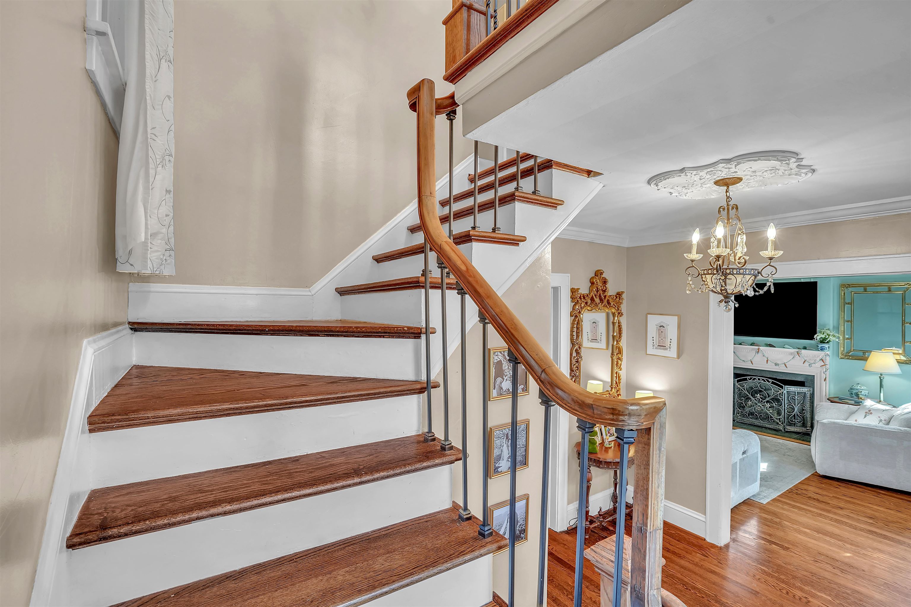 102 12th Street NW Pulaski VA 24301