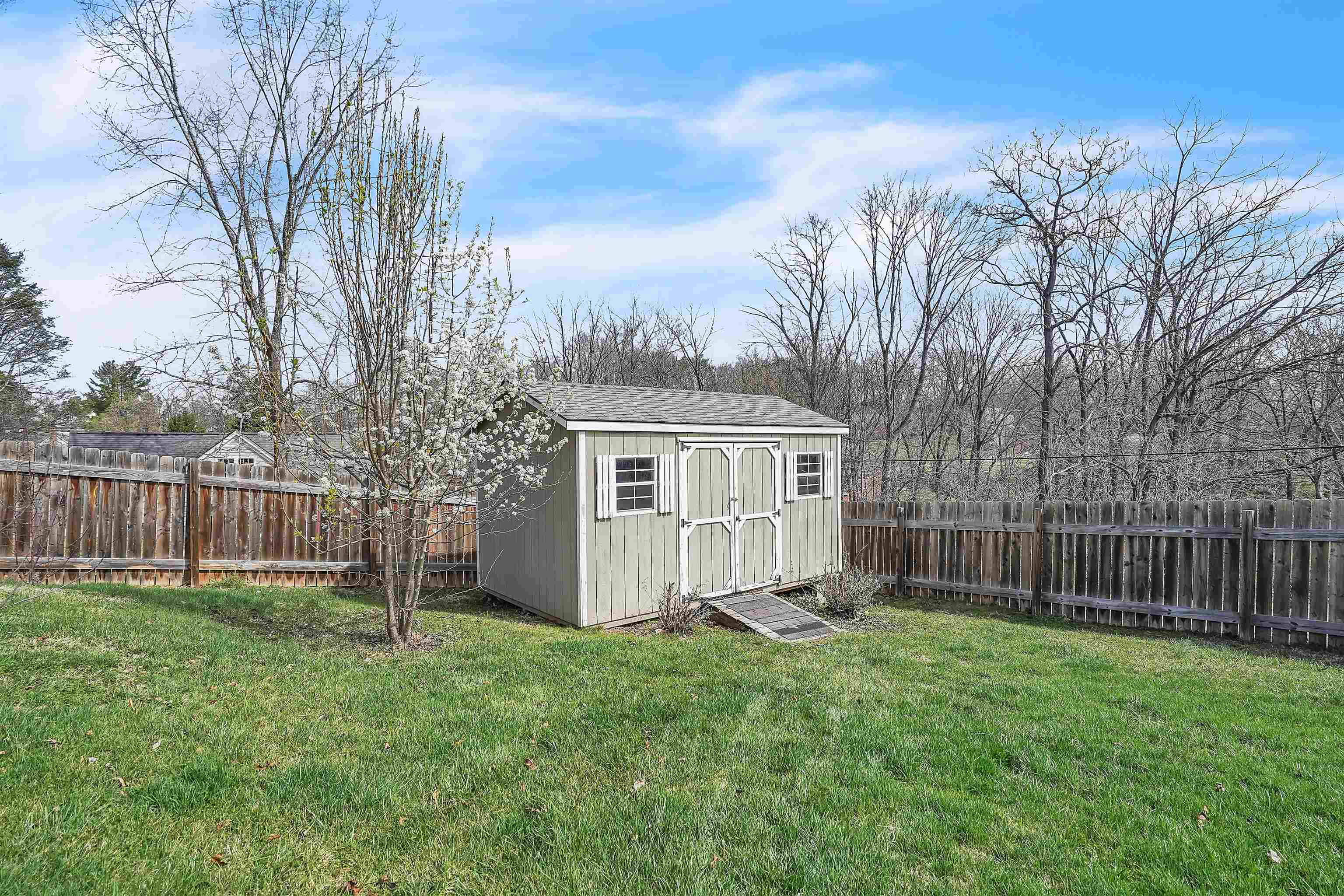 102 12th Street NW Pulaski VA 24301