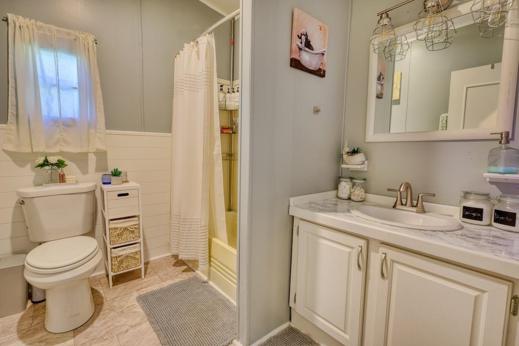 428 Maybrook Road Pembroke VA 24136