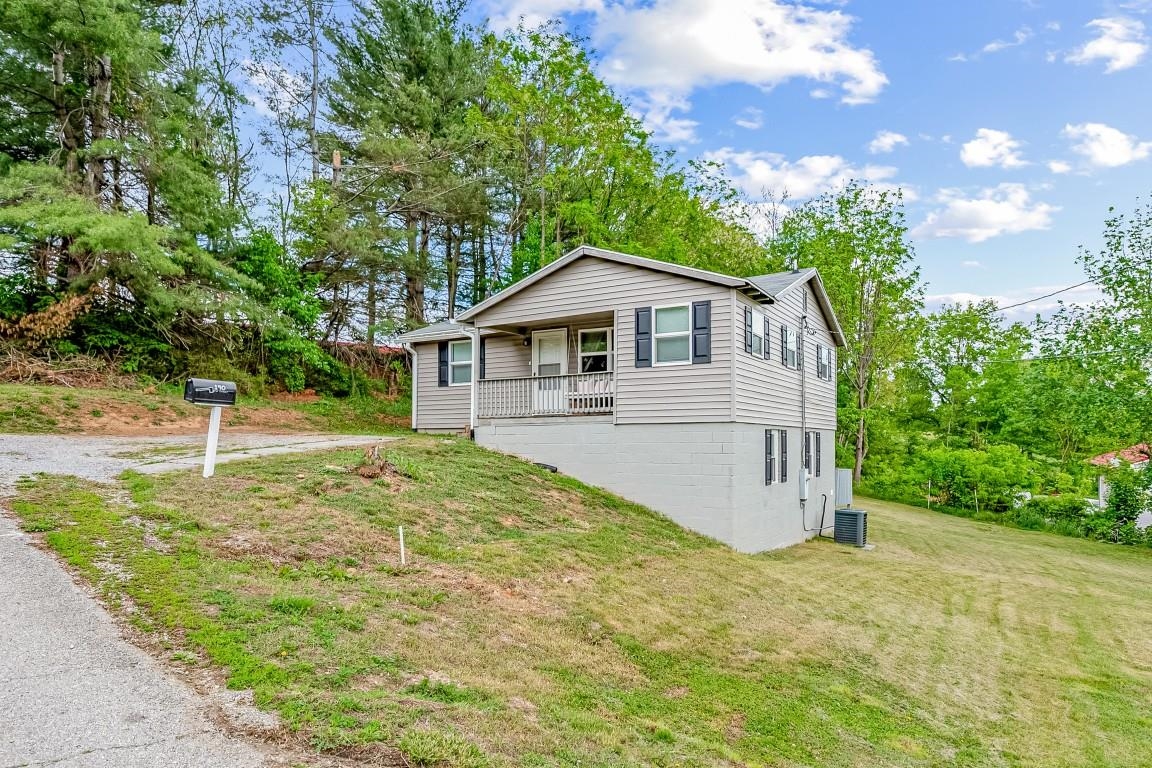 190 New Street Christiansburg VA 24073