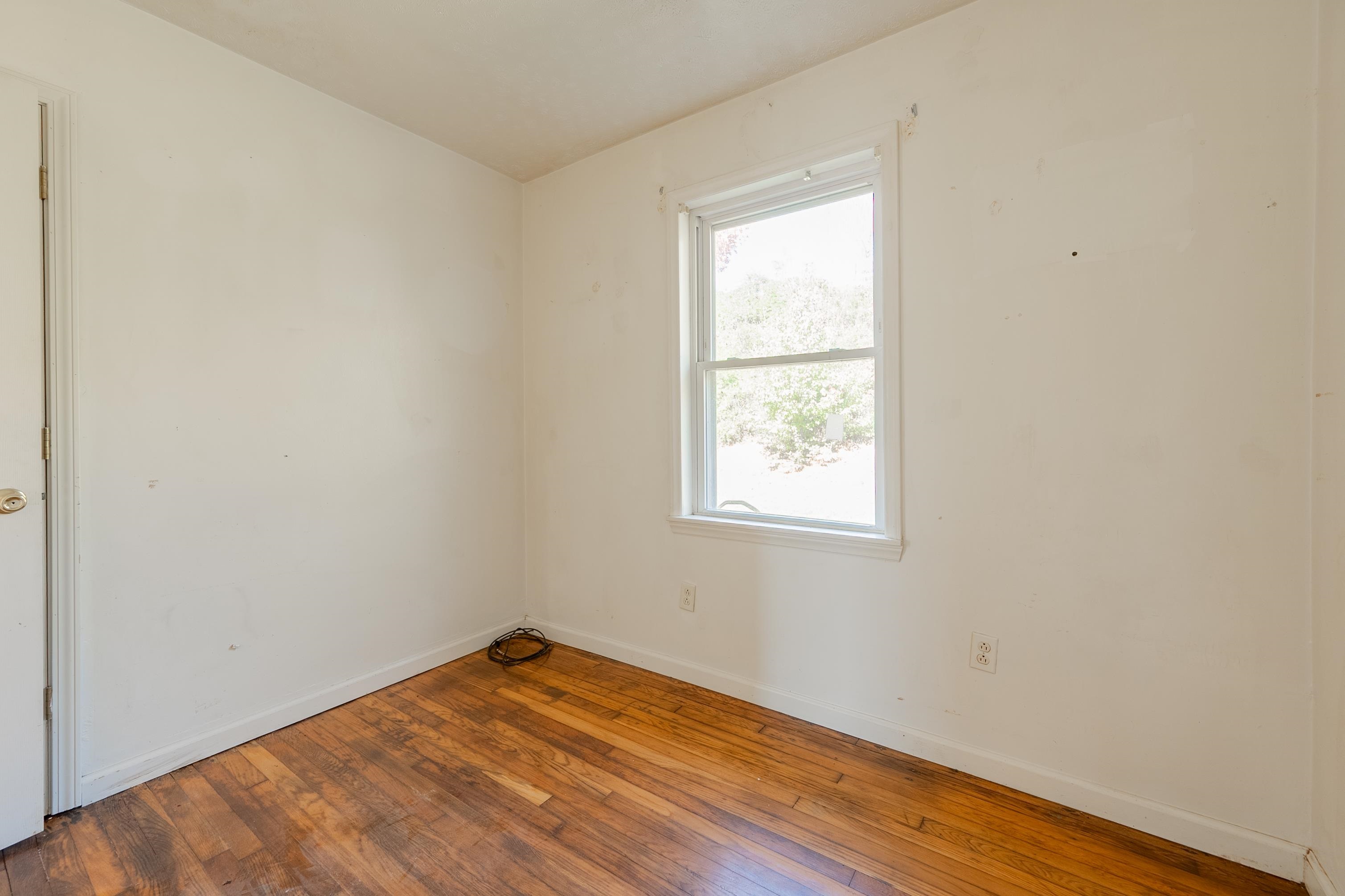 303 Fairview Street Narrows VA 24124