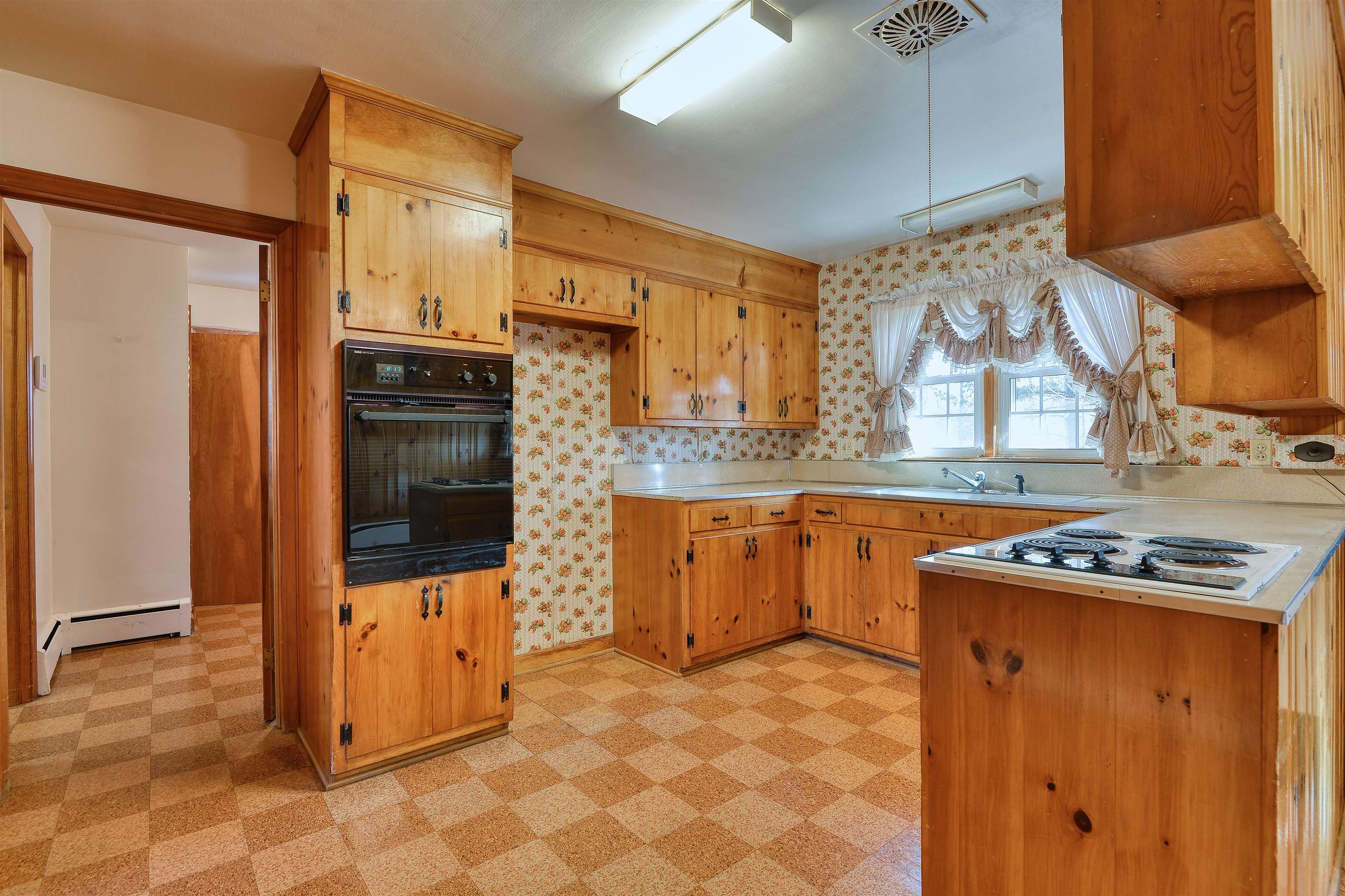 187 Christiansburg Pike NE Floyd VA 24091