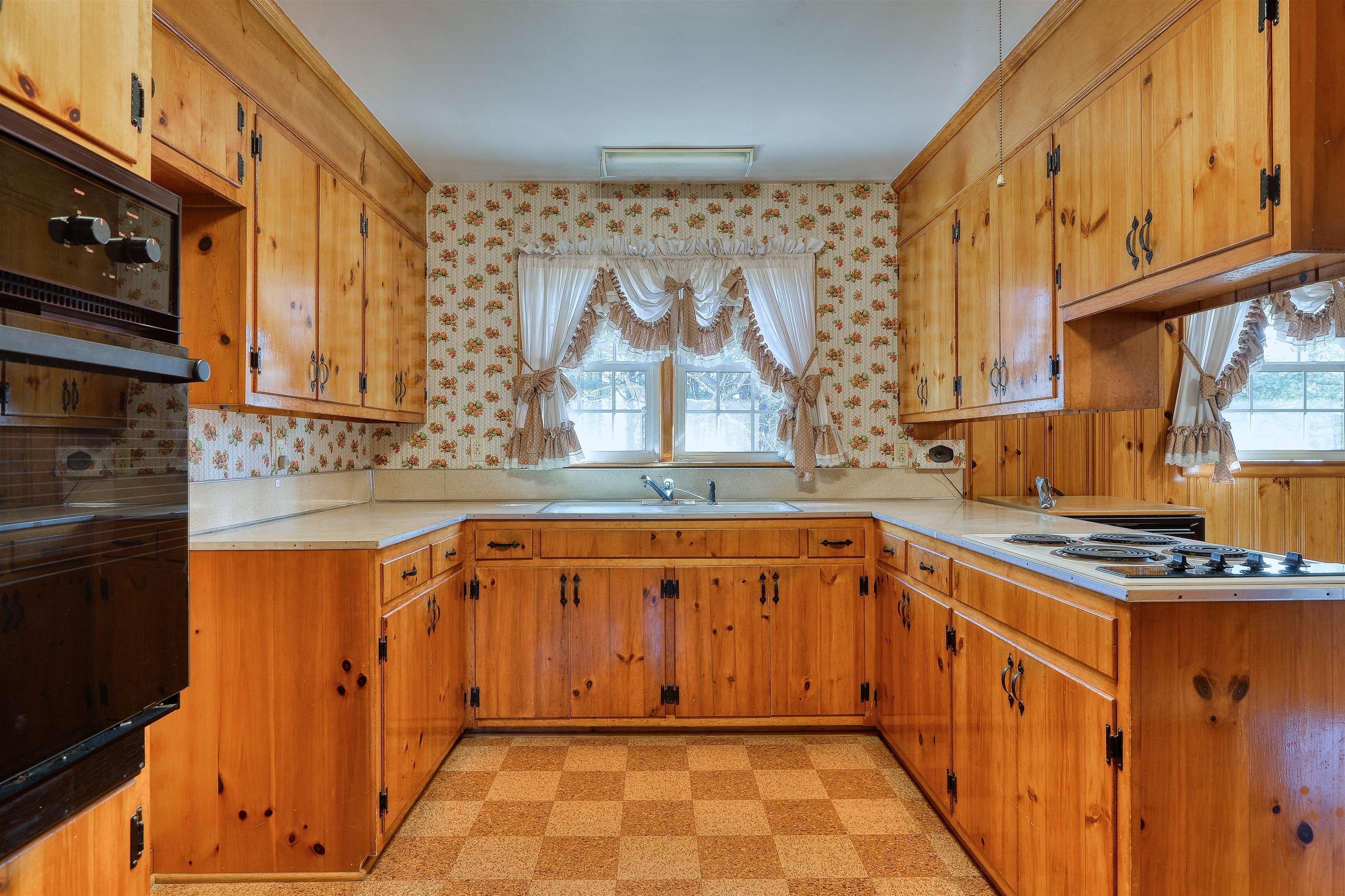 187 Christiansburg Pike NE Floyd VA 24091