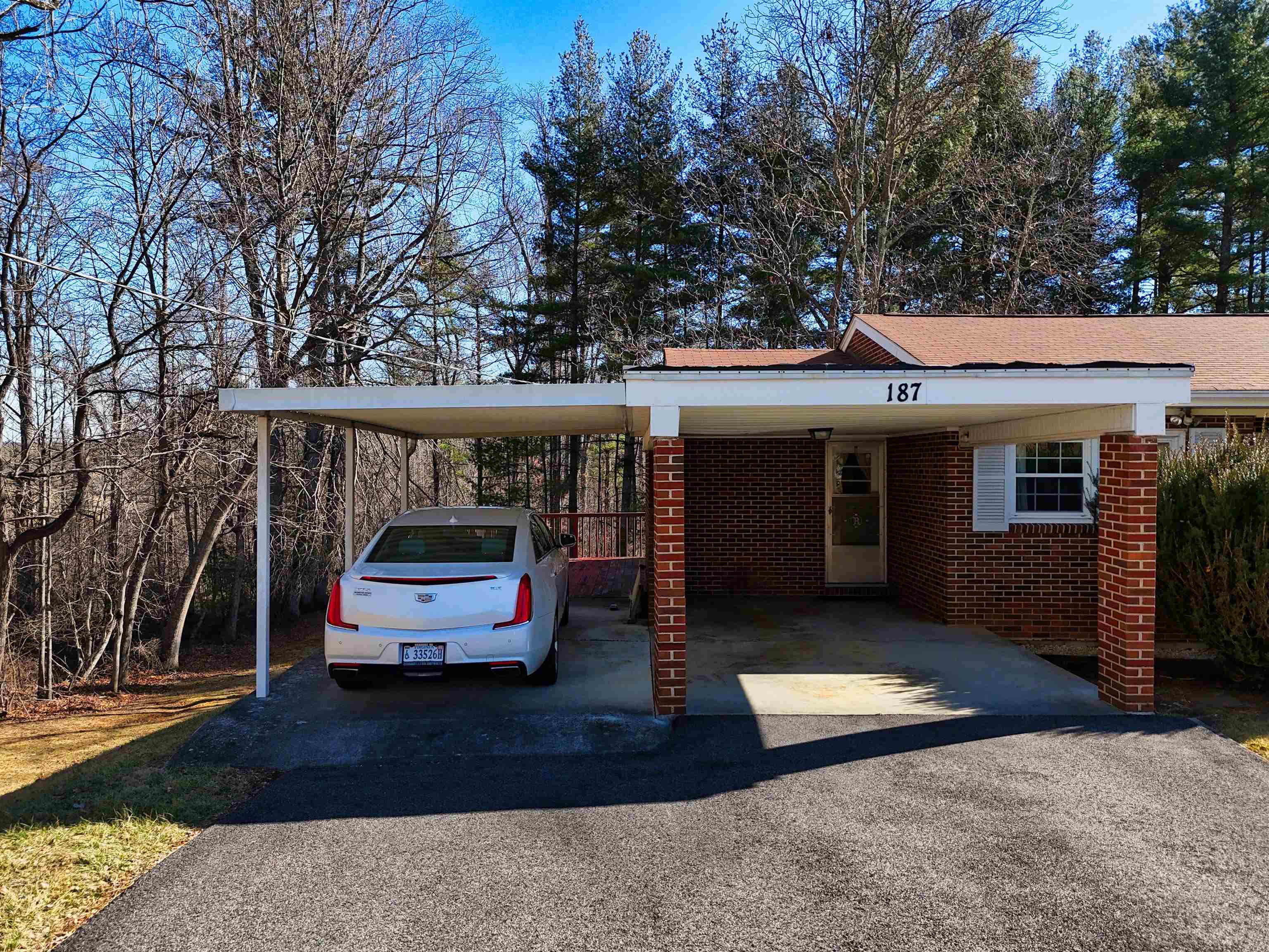 187 Christiansburg Pike NE Floyd VA 24091