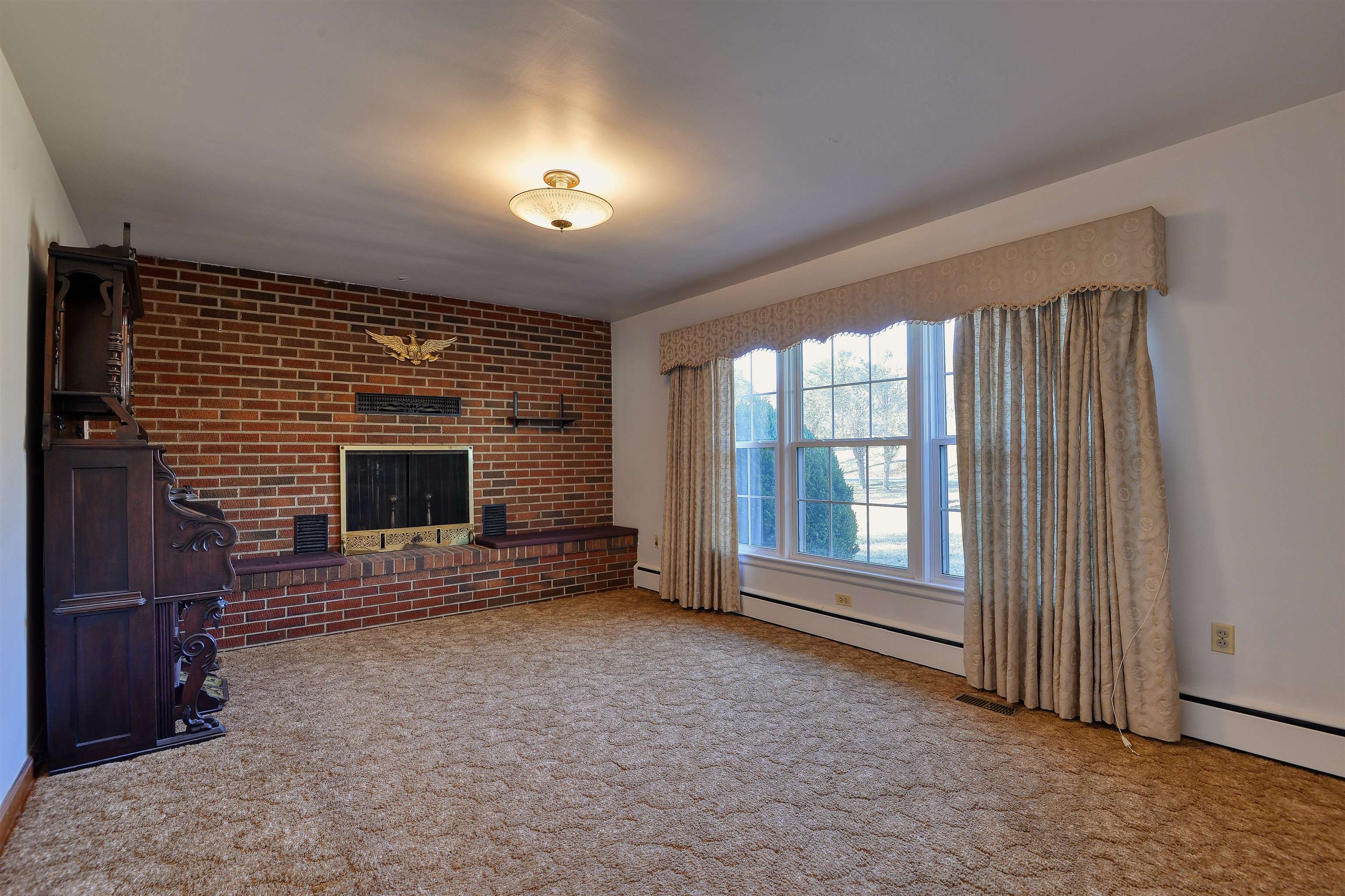 187 Christiansburg Pike NE Floyd VA 24091