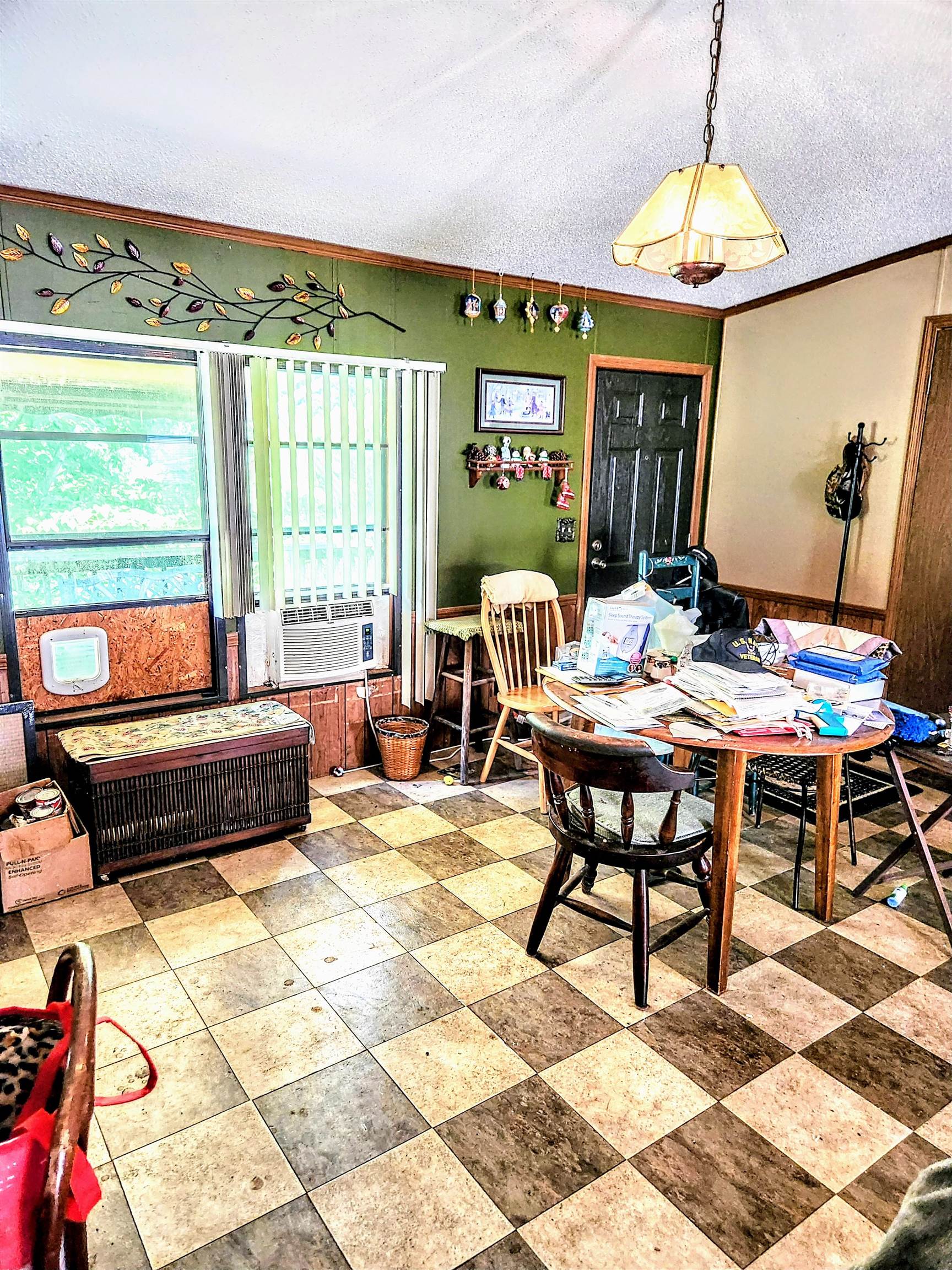 411 Riverside Drive Rich Creek VA 24147