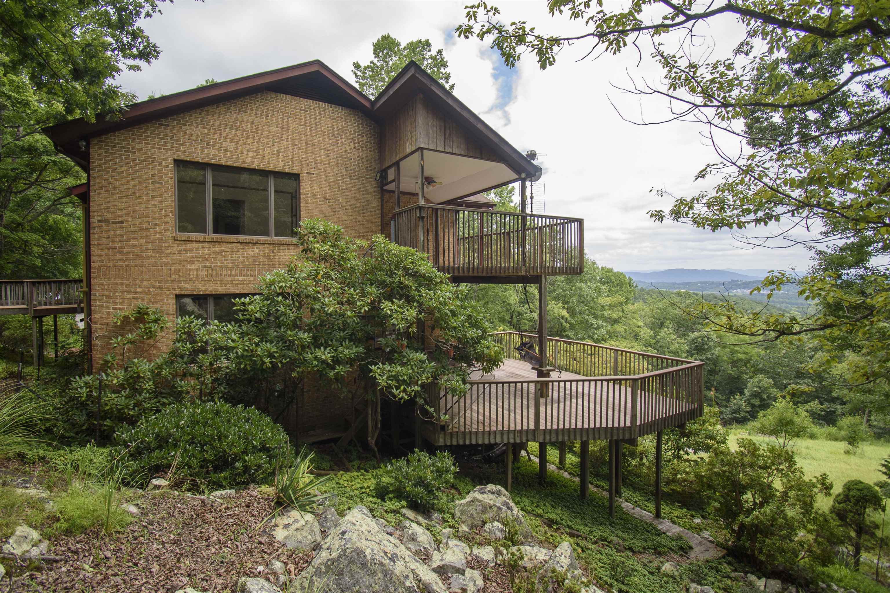 3624 Laurel Drive Blacksburg VA 24060