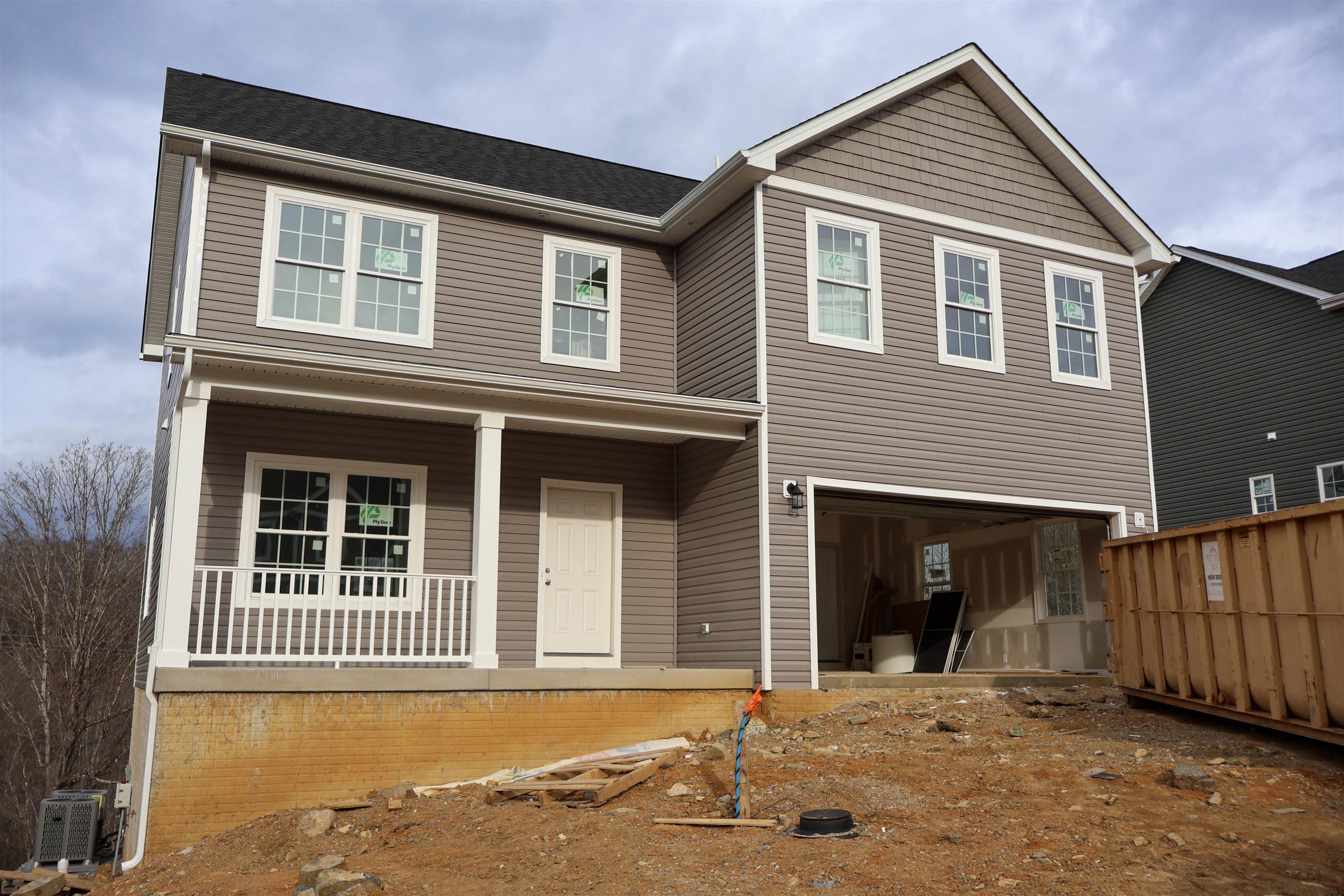 Christiansburg VA, 1471 Walnut Ridge Road