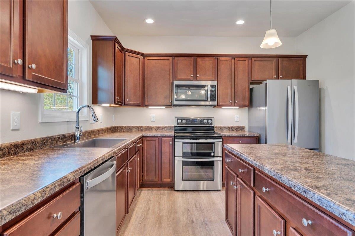 1140 Crosscreek Drive Christiansburg VA 24073