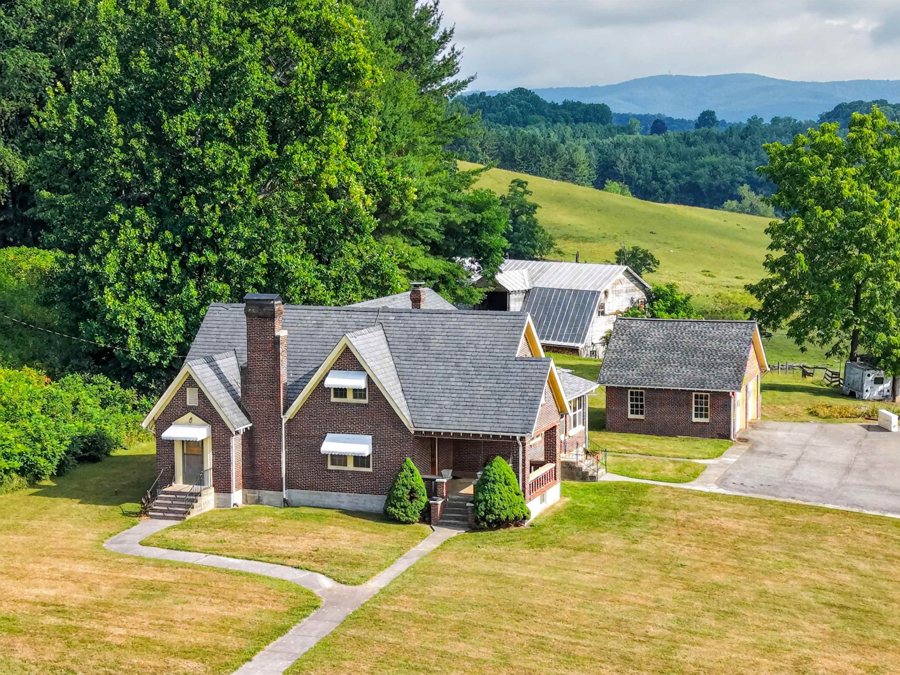 3172 Floyd Highway S Floyd VA 24091