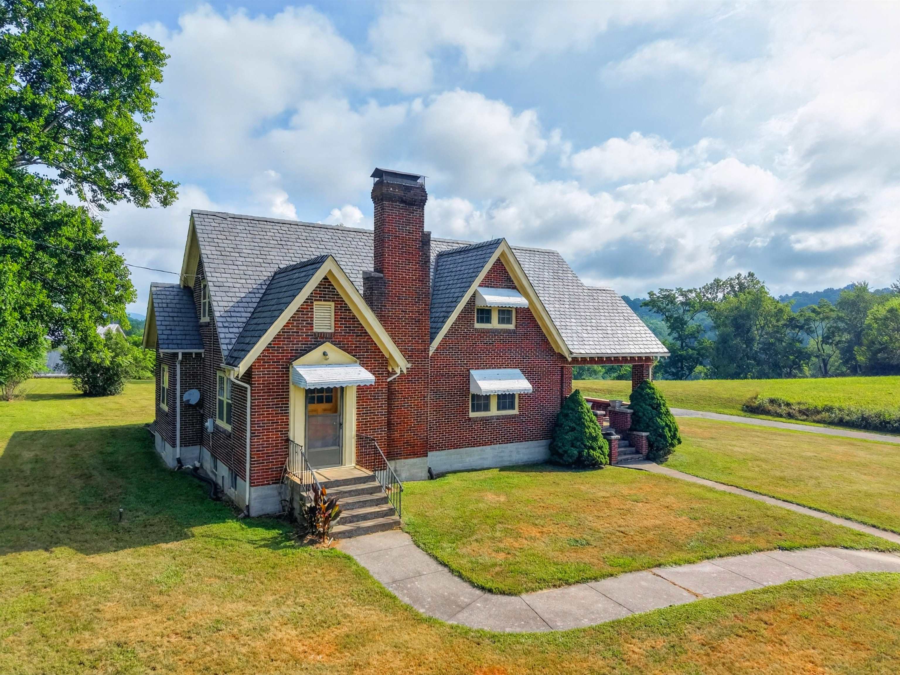 3172 Floyd Highway S Floyd VA 24091