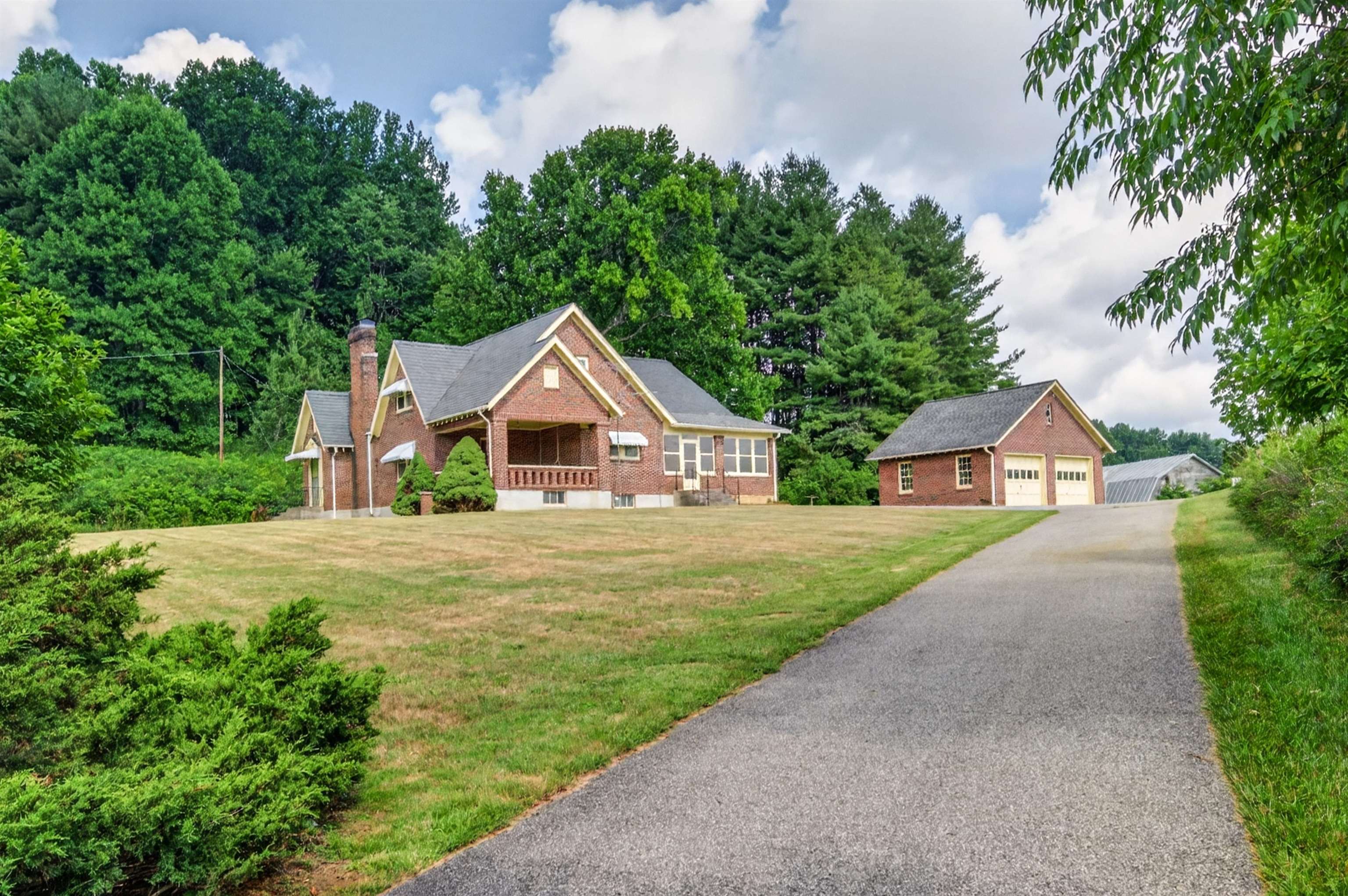 3172 Floyd Highway S Floyd VA 24091