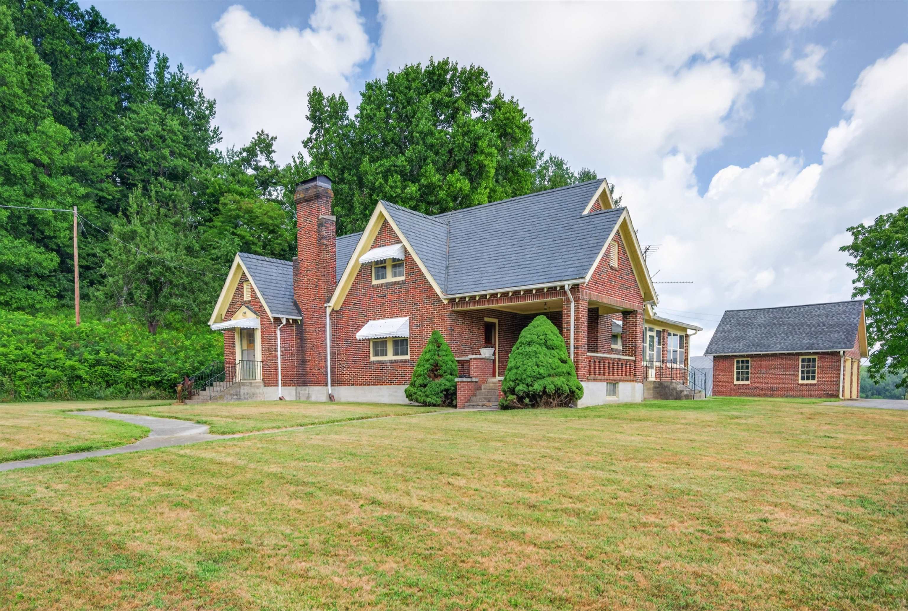 3172 Floyd Highway S Floyd VA 24091