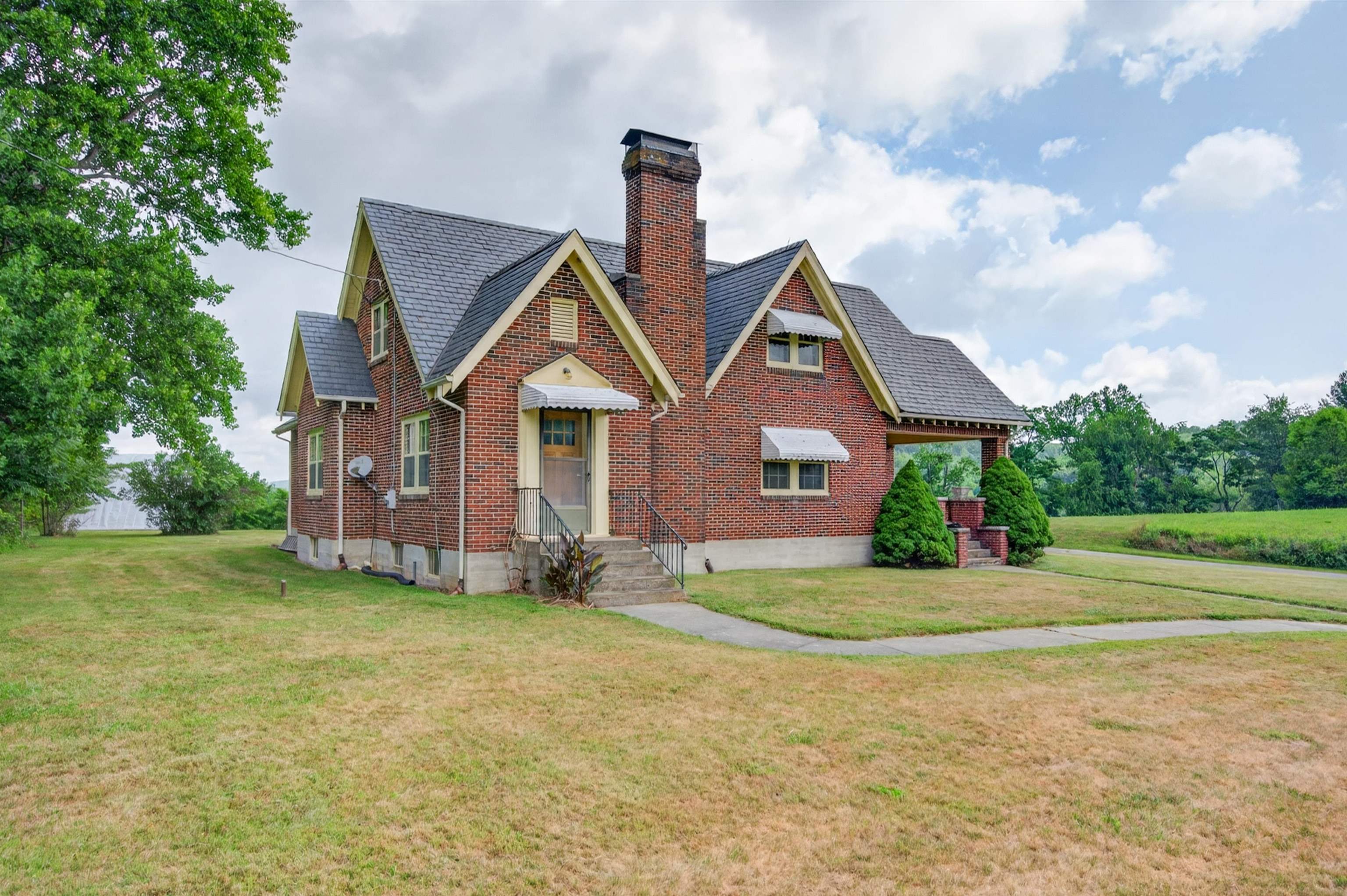 3172 Floyd Highway S Floyd VA 24091