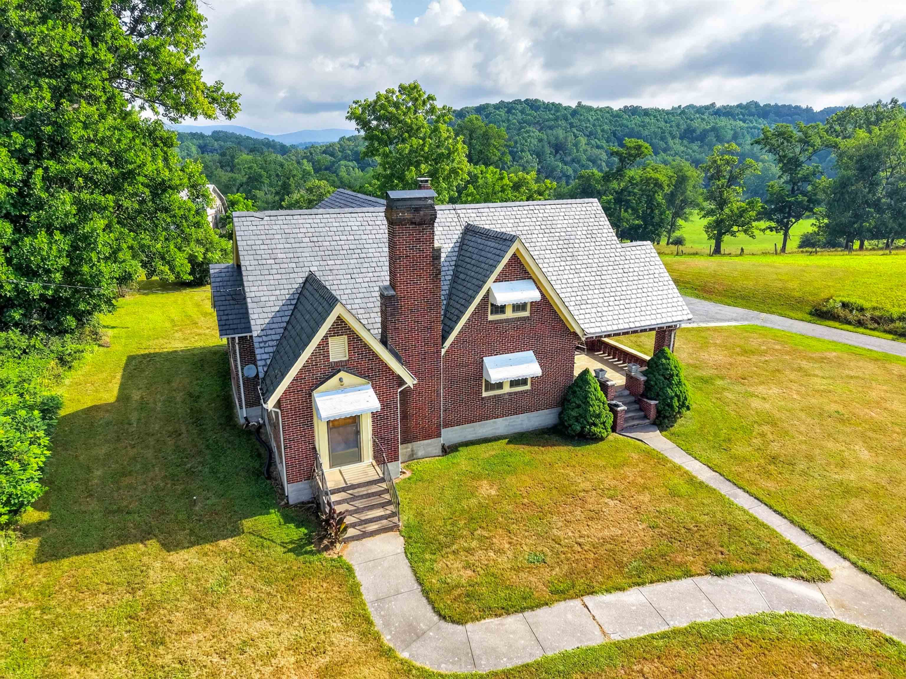 3172 Floyd Highway S Floyd VA 24091
