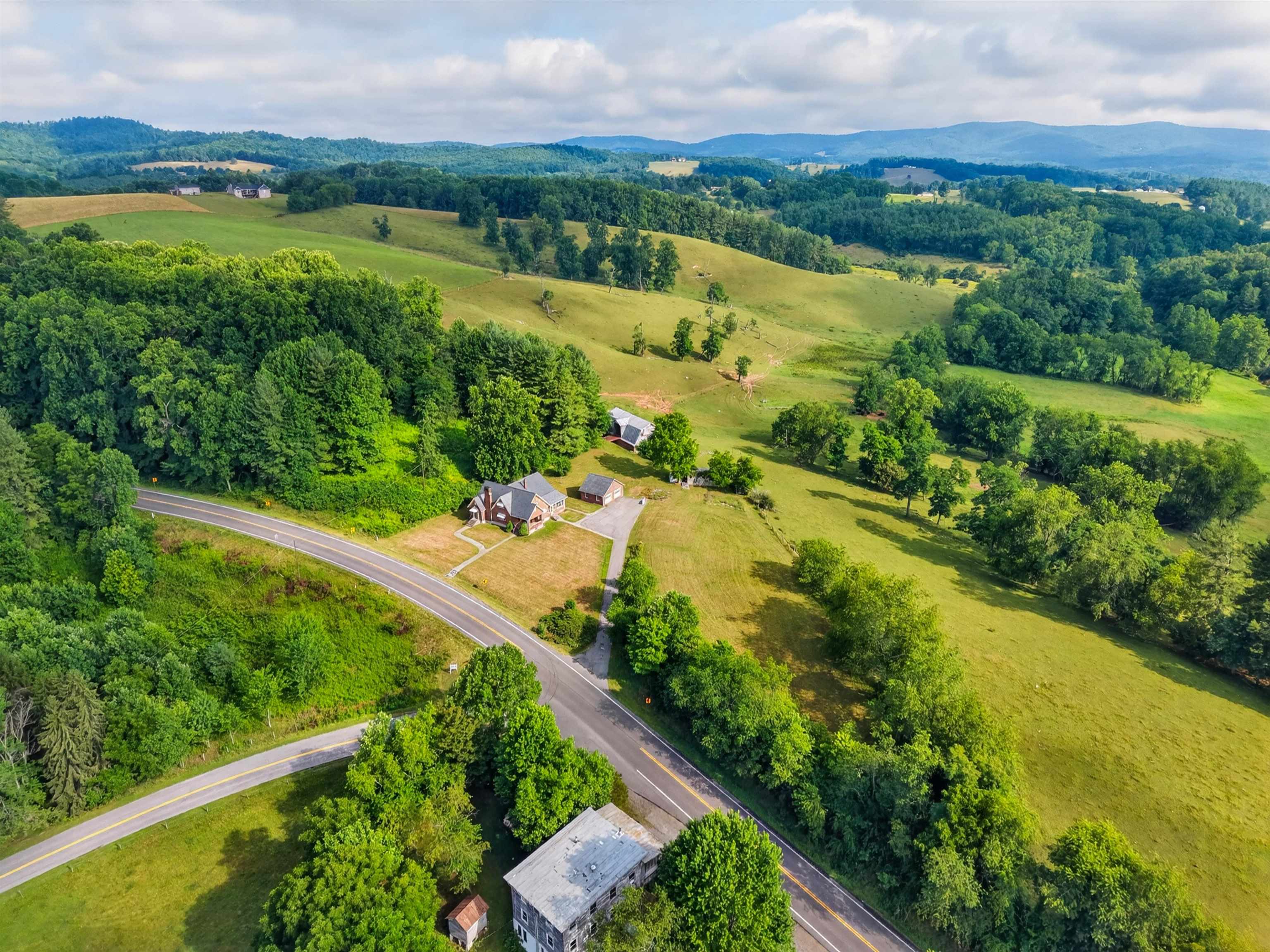 3172 Floyd Highway S Floyd VA 24091