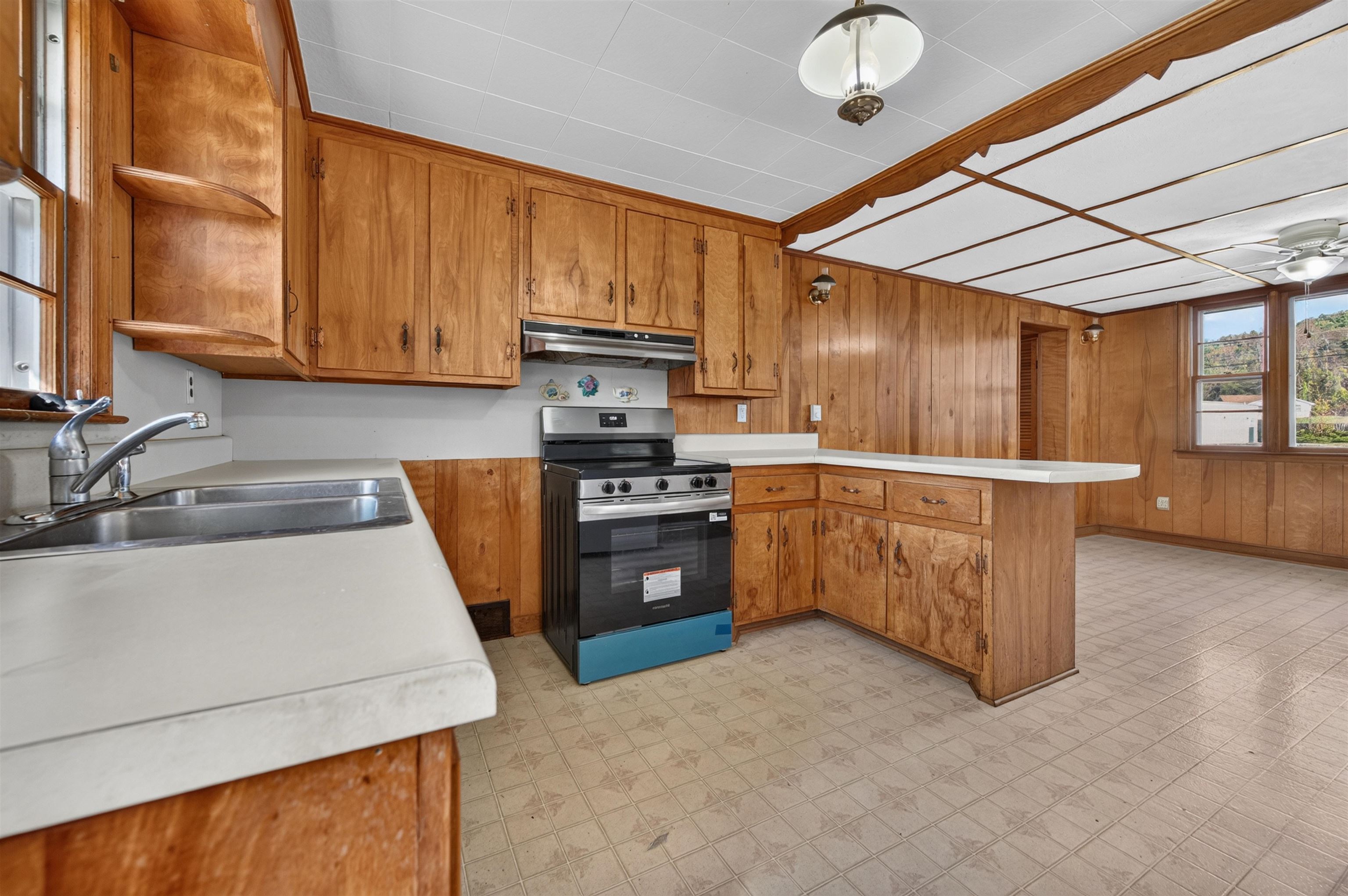 3261 Peppers Ferry Road Christiansburg VA 24073