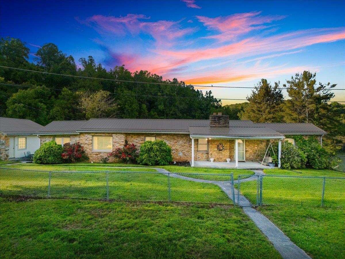 450 Mount Pleasant Roads Christiansburg VA 24073