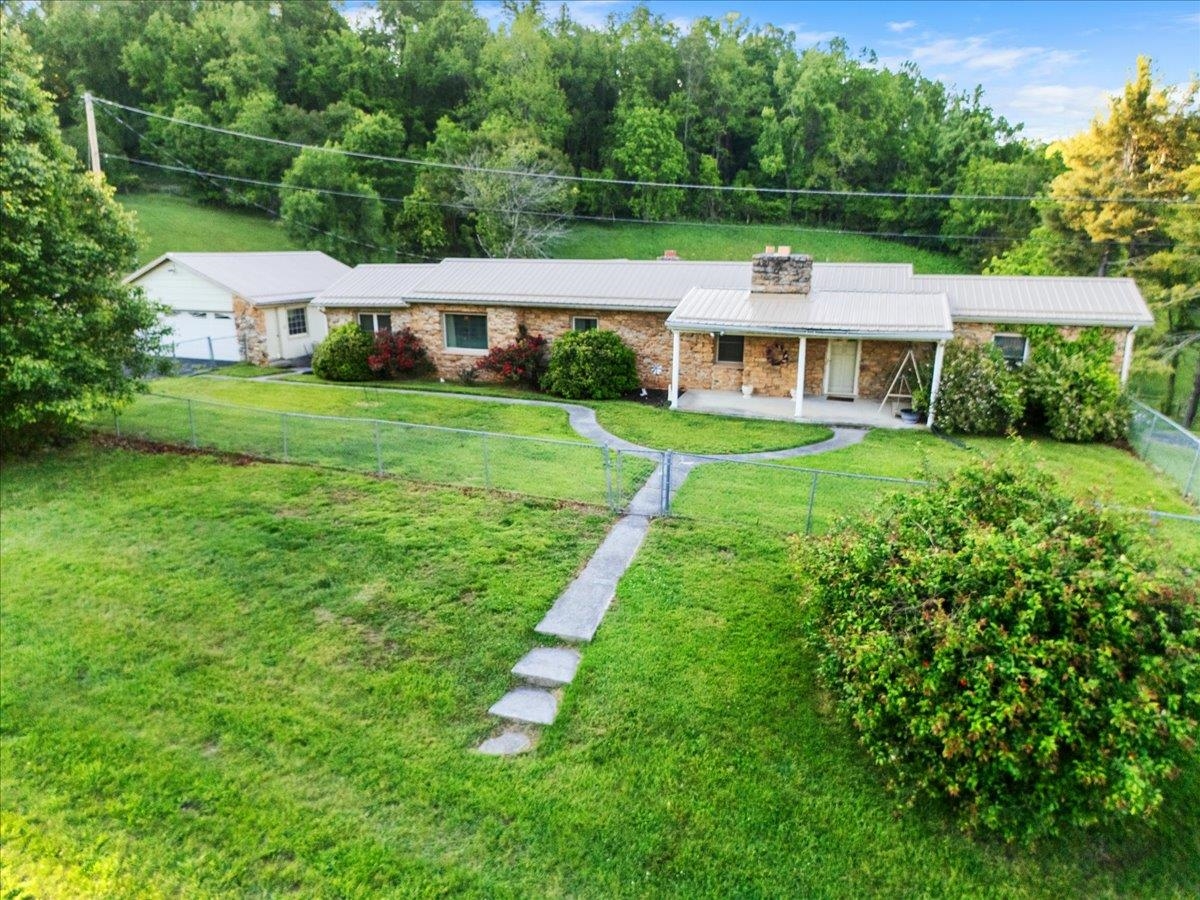 450 Mount Pleasant Roads Christiansburg VA 24073