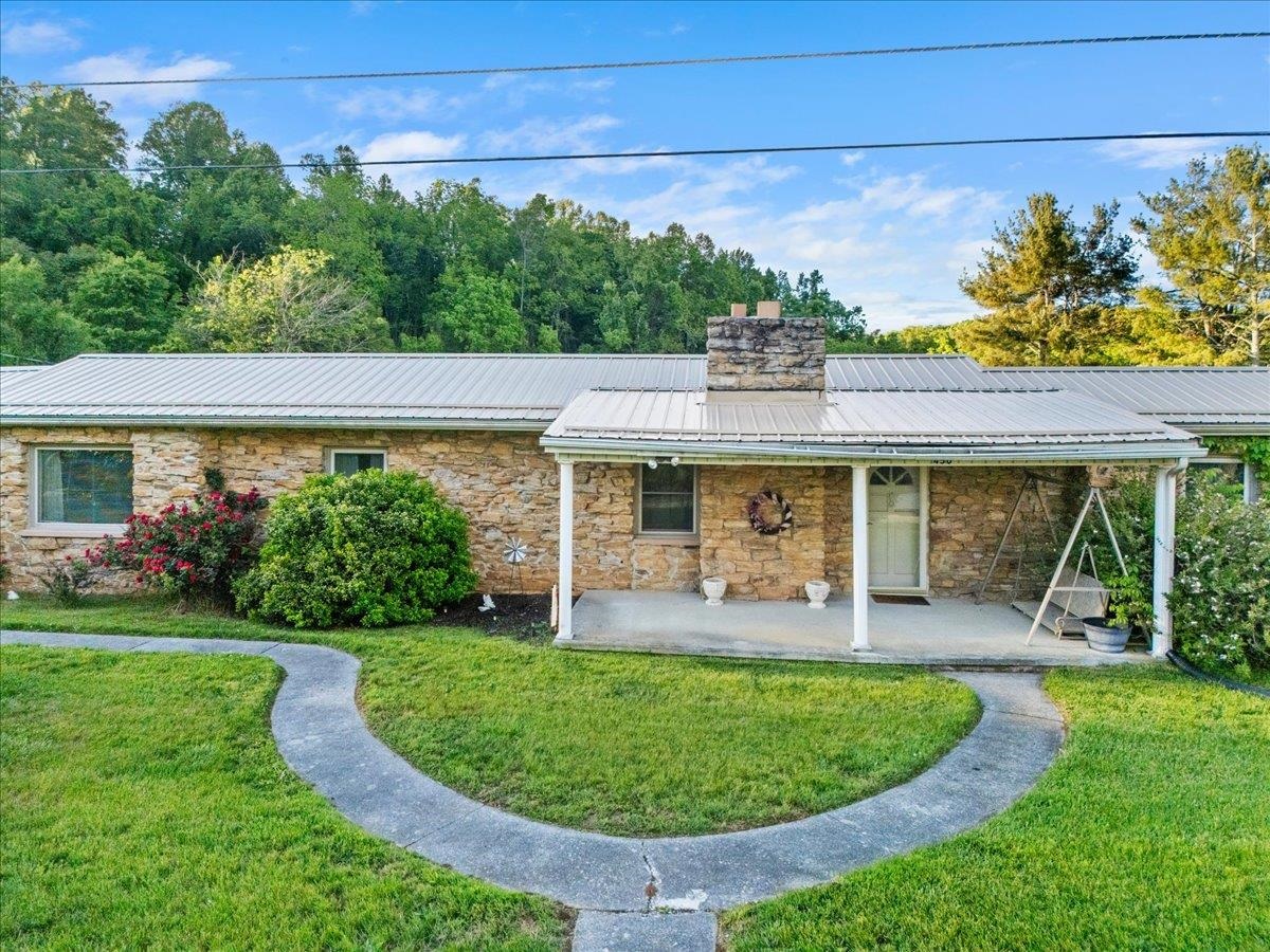 450 Mount Pleasant Roads Christiansburg VA 24073