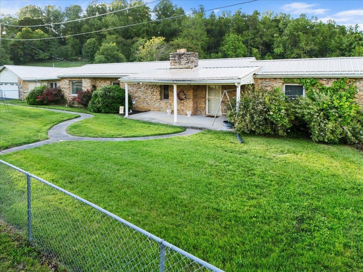 450 Mount Pleasant Roads Christiansburg VA 24073