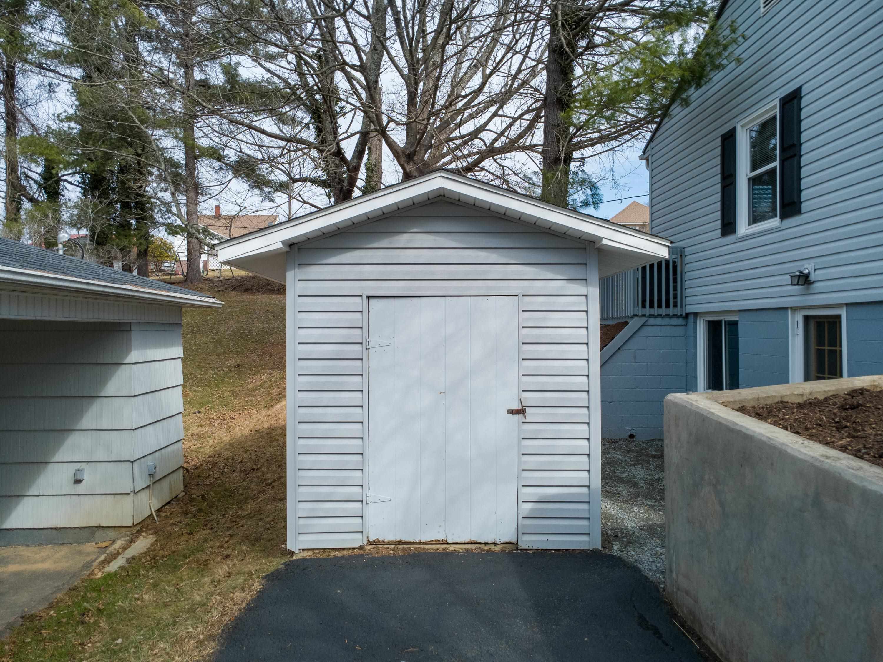 119 Circle Drive Galax VA 24333