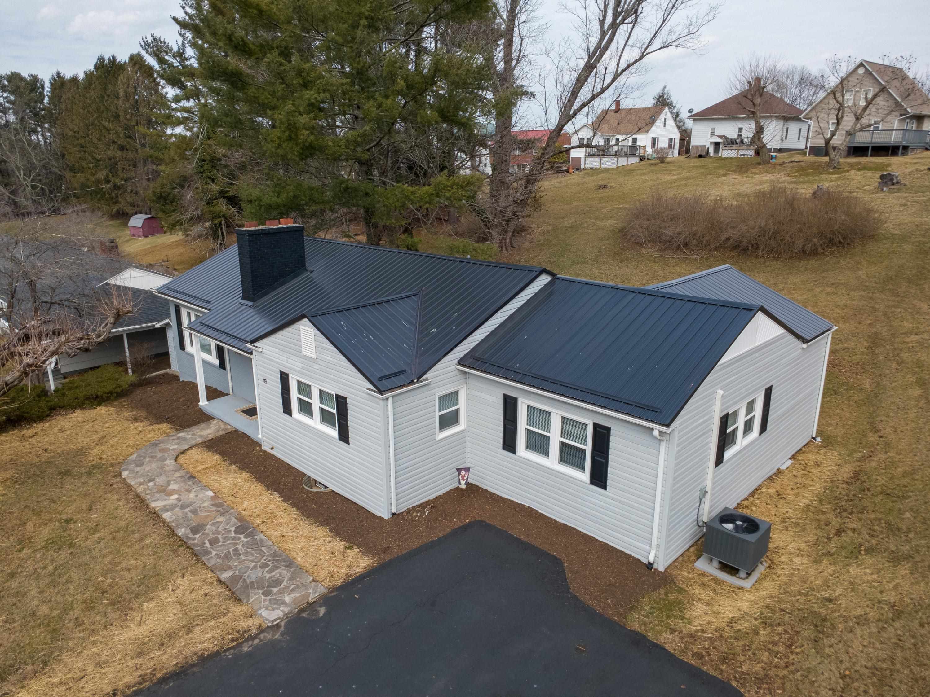 119 Circle Drive Galax VA 24333