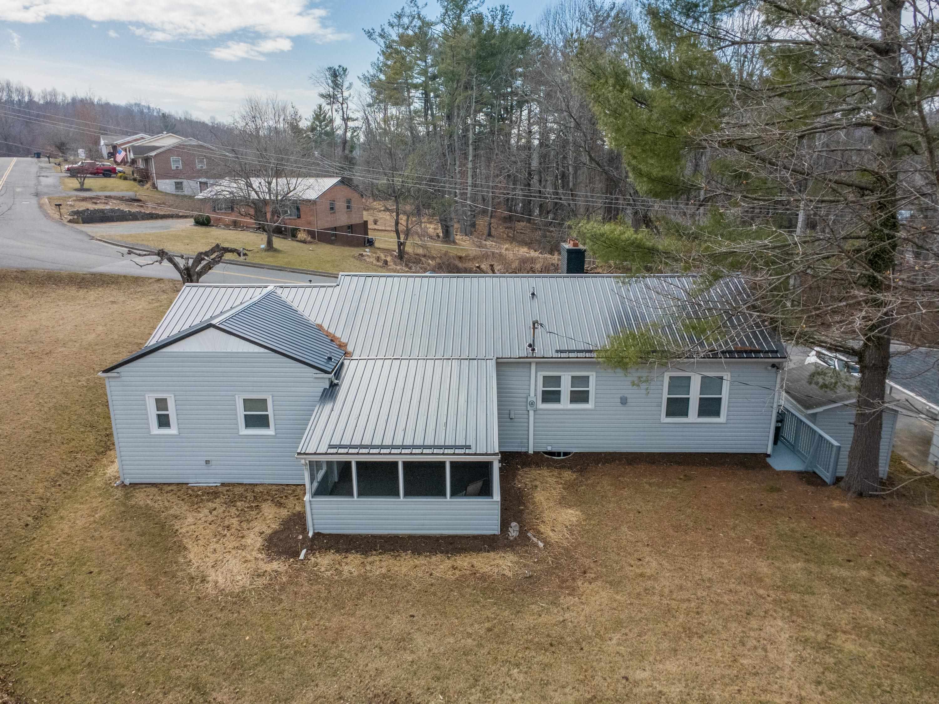 119 Circle Drive Galax VA 24333