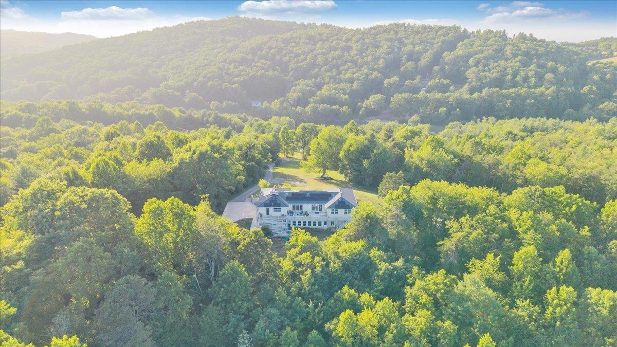 5384 Harvest Road Riner VA 24149