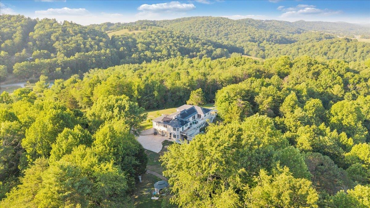 5384 Harvest Road Riner VA 24149