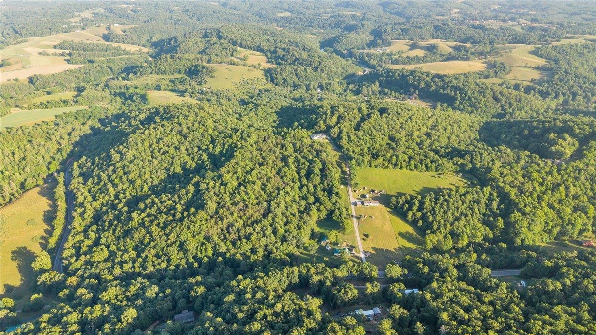 5384 Harvest Road Riner VA 24149