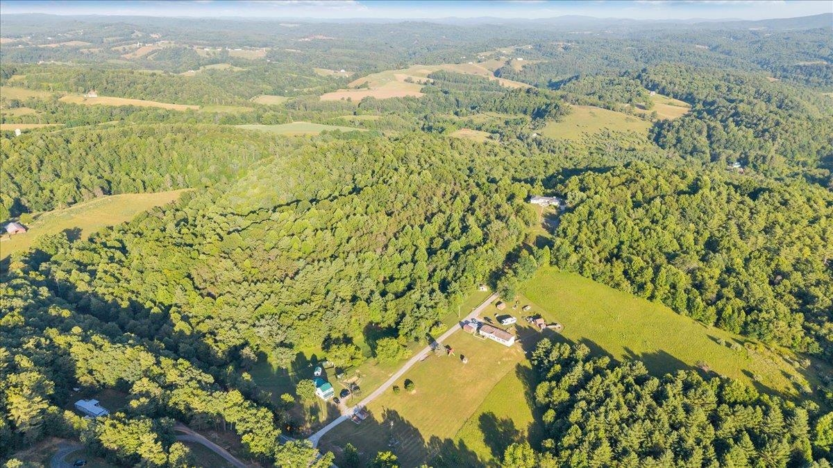 5384 Harvest Road Riner VA 24149