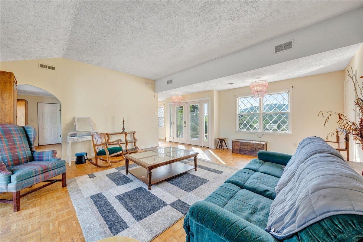 5384 Harvest Road Riner VA 24149