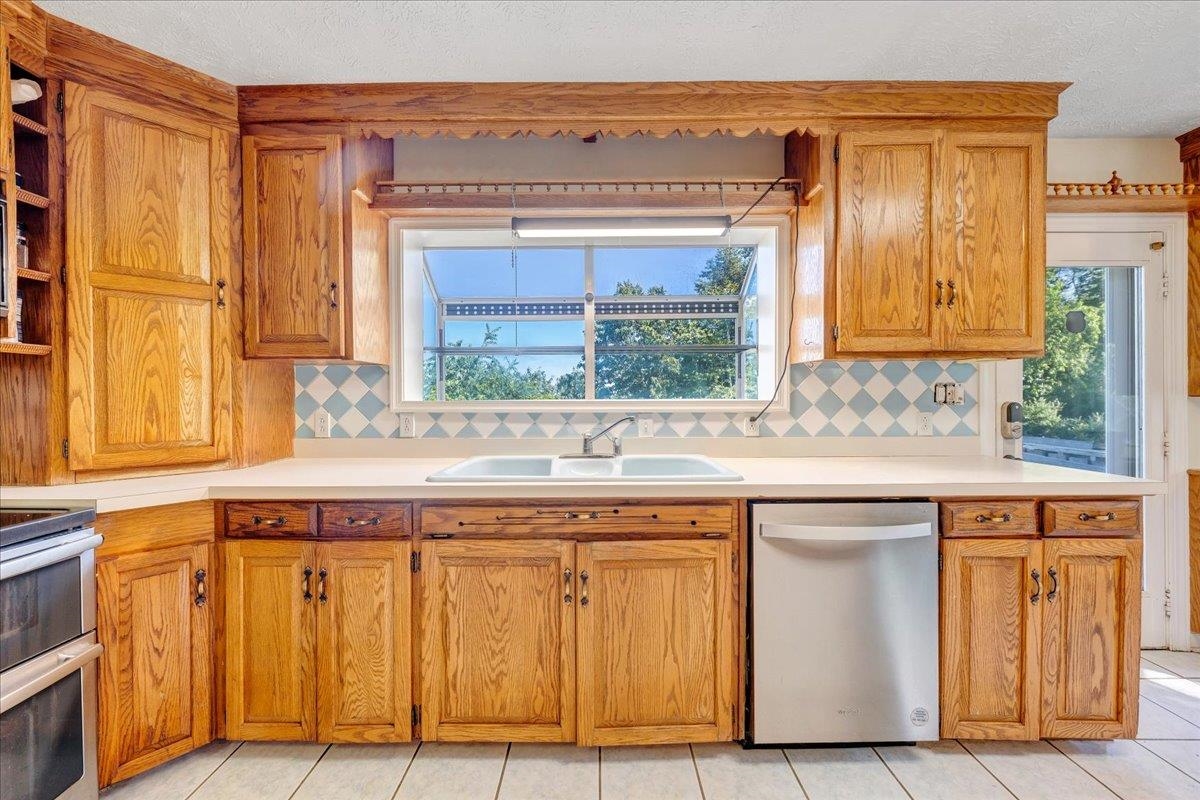 5384 Harvest Road Riner VA 24149