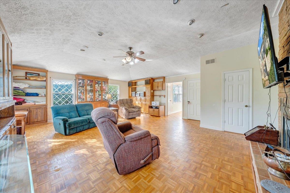 5384 Harvest Road Riner VA 24149