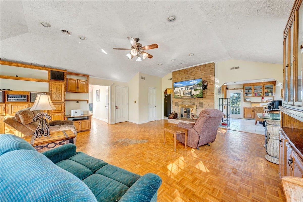5384 Harvest Road Riner VA 24149