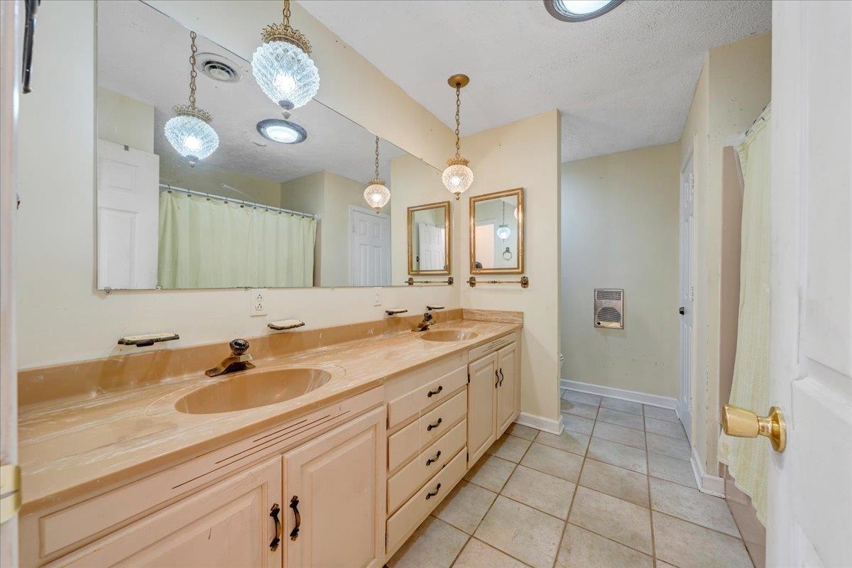 5384 Harvest Road Riner VA 24149