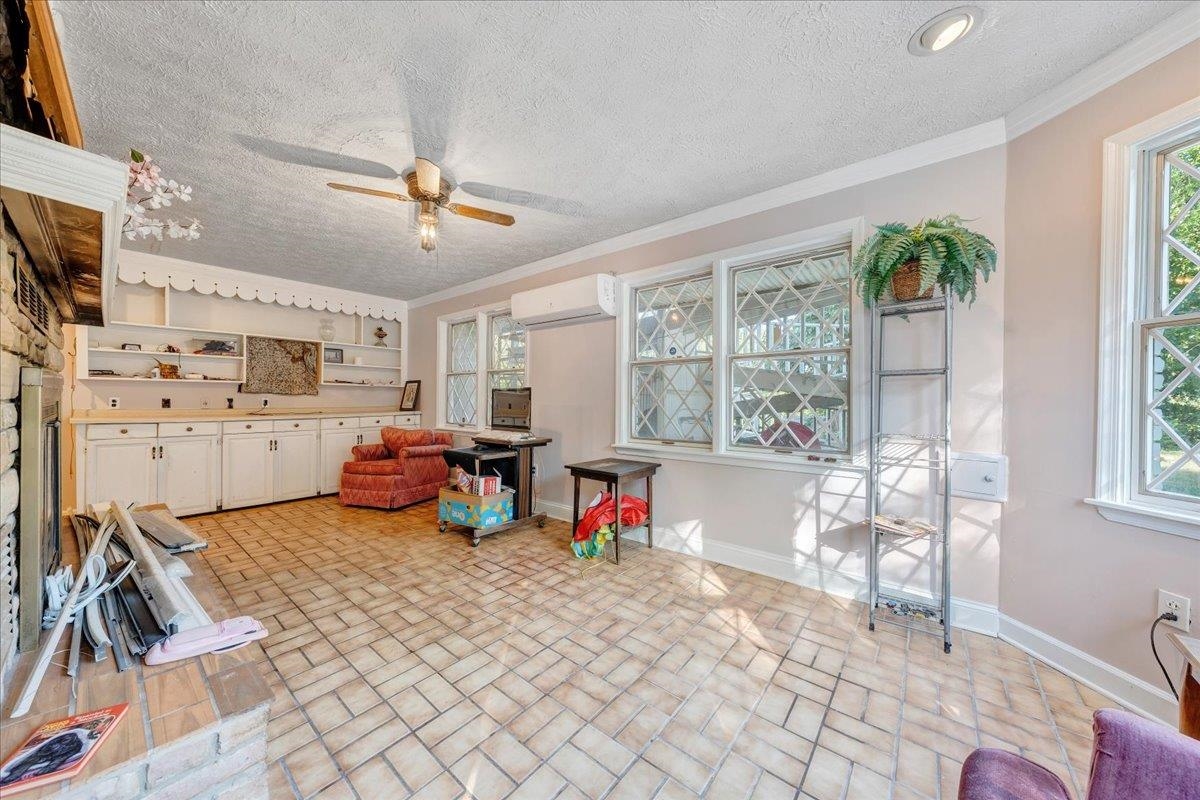 5384 Harvest Road Riner VA 24149