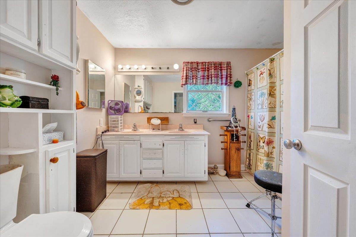 5384 Harvest Road Riner VA 24149