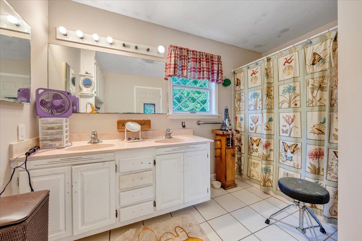 5384 Harvest Road Riner VA 24149