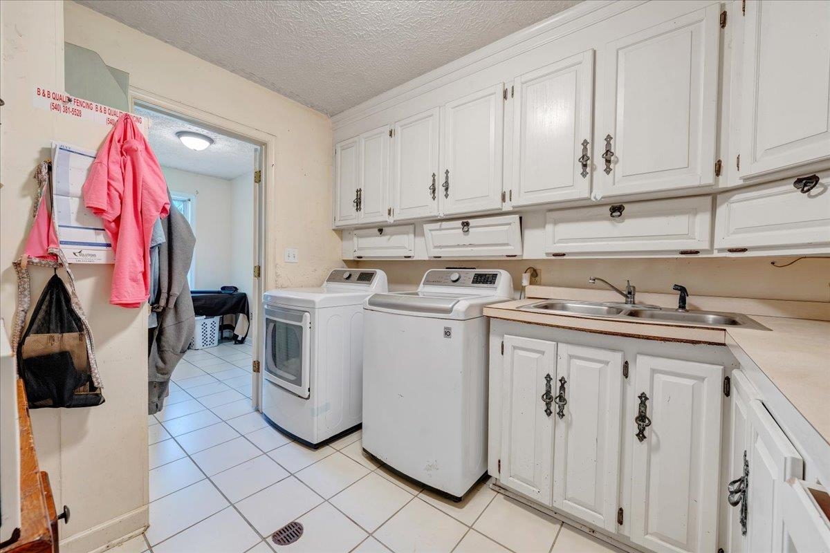 5384 Harvest Road Riner VA 24149