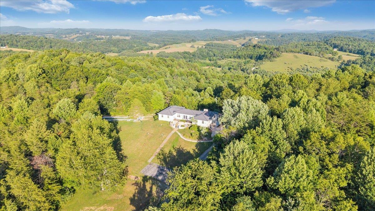 5384 Harvest Road Riner VA 24149